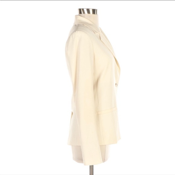 Elizabeth and James Single Button Blazer - Picture 2 of 5